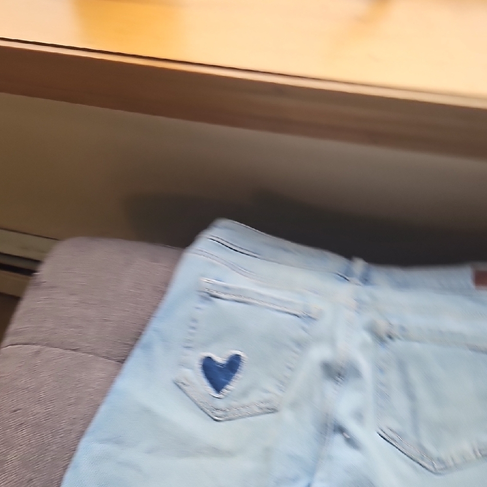 Hollister Light Blue Jeans with Heart Patches - Picture 4 of 4